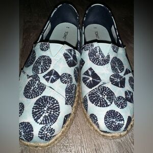 TOMS Alpargata Rope Slip-On sz 9 EUC no wear